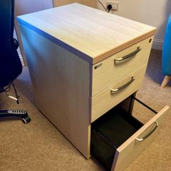 Large Desk Pedestal / Filing Cabinet