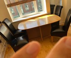 Dining table + 4 leather chairs