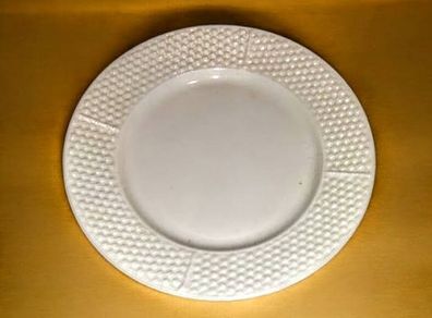 Tiffany Weave Dinner plates x5 plus 3