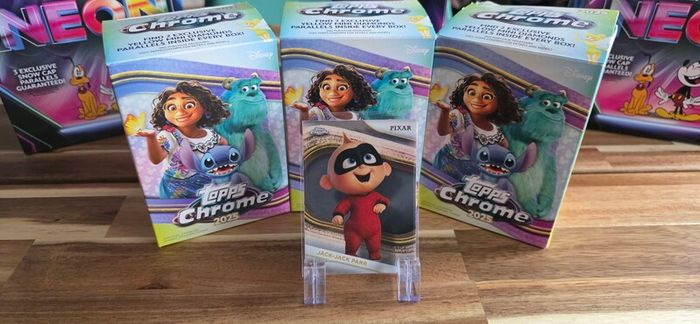 Topps Disney Chrome 2025