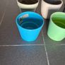 6 plant pots 3 ceramic and 3 plastic Image 2