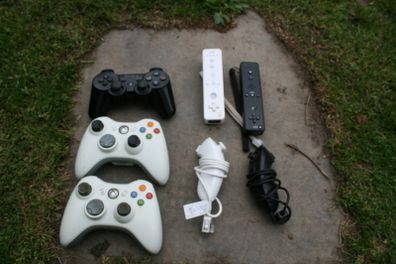 Controllers Wii ,Xbox 360 and PS3