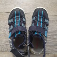superfit sandals