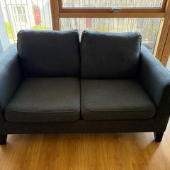 2seater sofa - excellent condition
