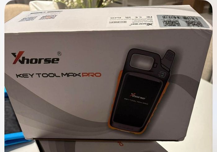 2026 Xhorse VVDI Key  Tool Max Pro Remote Maker and Key Programmer Multi-Function Machine Support CAN-FD Protocol