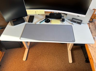 ER Gear electric height adjustable desk