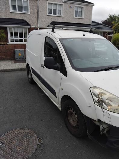 Peugeot partner 3 seater