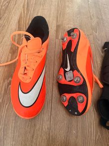 football shoes size EUR 36.5
