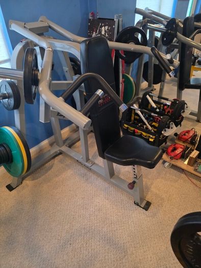 Body-Solid Pro ClubLine Leverage Shoulder Press
