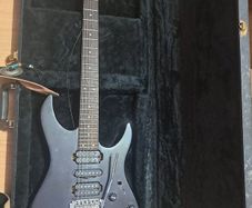 Yamaha RGX 421D electric guitar