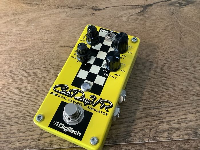 DigiTech CabDryVR Dual Cabinet Simulator pedal box