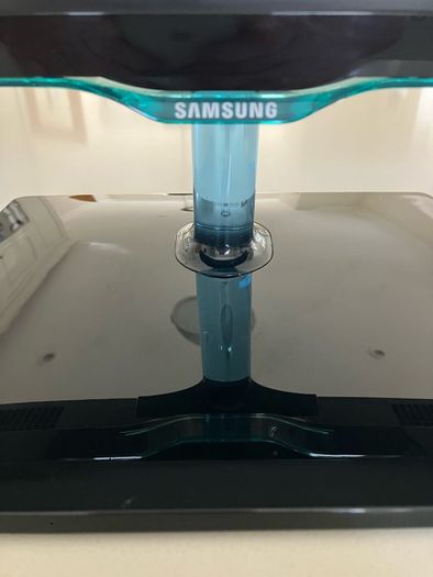 Samsung 27" TV Monitor (Black with Blue touch of colour)