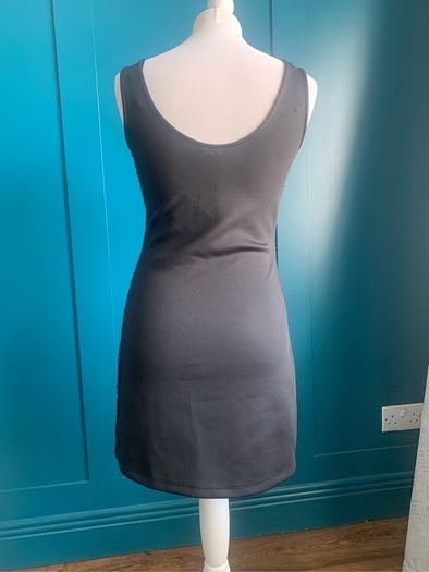 Black sequin dress. BNWT. Size M