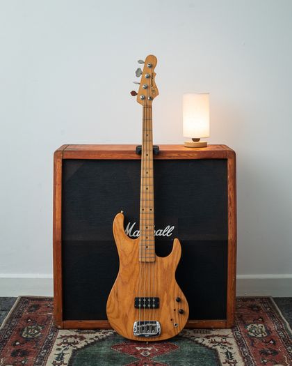 G&L USA Climax Bass Mid 1990's - Natural