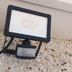 flood light