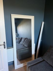 White lathe mirror