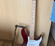 Yamaha Guitar