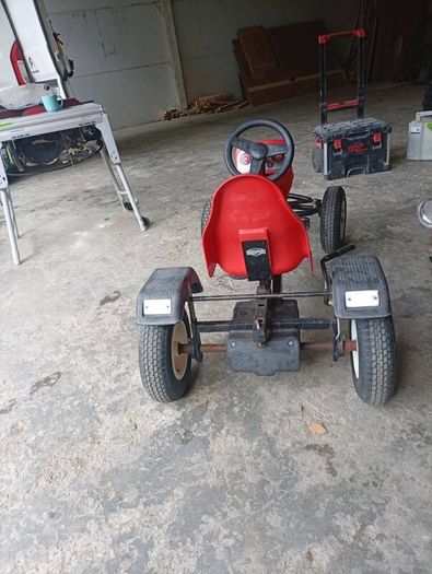 Pedal go cart