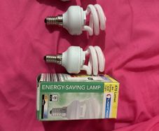 Set of four light bulbs 8W