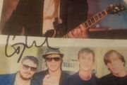 Signed band photograph - music memorabilia. Gaz Coombes From Supergrass.