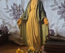 Vintage Statue of Mary. Mary Shrine Statue. Holy Statue.