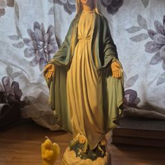 Vintage Statue of Mary. Mary Shrine Statue. Holy Statue.
