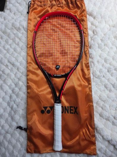 Yonex VCore SV 100