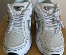 Dior B30 White