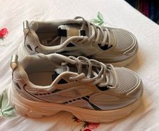 Unisex sneakers