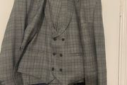 Mens 3 Piece Suit Karl Jhones small to medium
