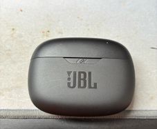 JBL Wave Beam 2 wireless earbuds