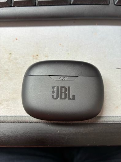 JBL Wave Beam 2 wireless earbuds