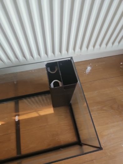 54 litre Fish Tank with Light Lid, Filter and Heater.
