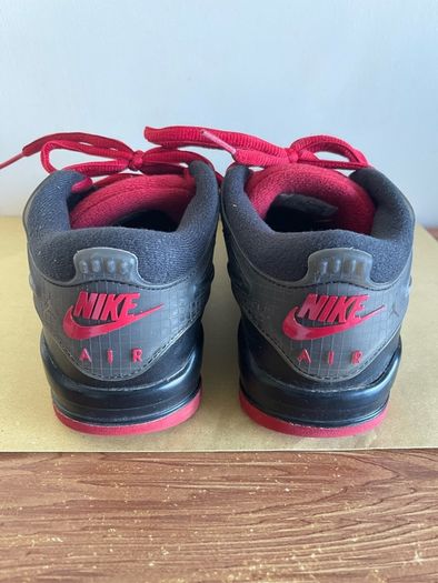 NIKE AIR boys trainers size 4,5UK/37,5EU