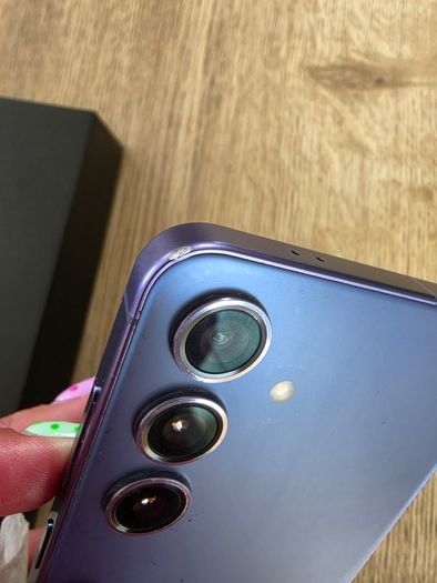 Unlocked Samsung S24