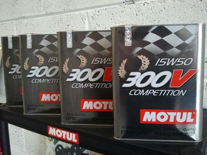 Motul oil,Hamp,Spoon,Ngk