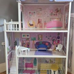 Doll House