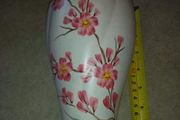 Lovely Radford flower vase 18 x13.4 cm. made in England