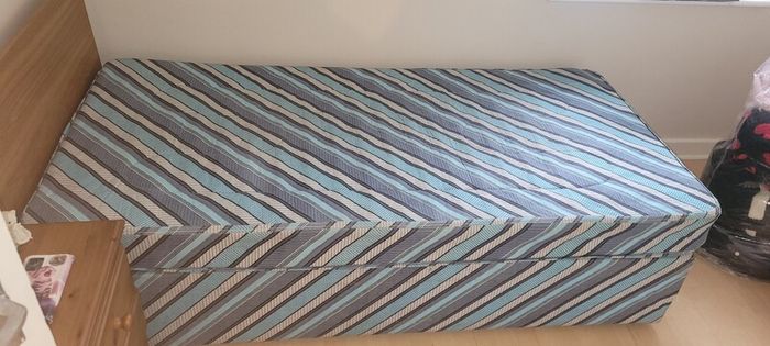 single bed