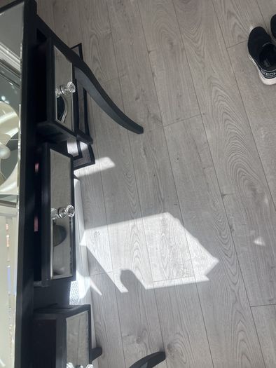 Mirrored hall table