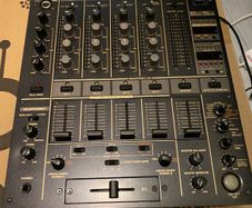 Pioneer DJM 600 Professional Mixer
