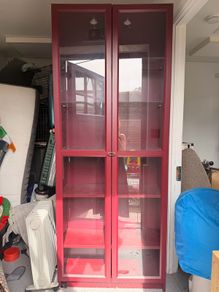 shelving unit