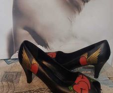 Black High Heels Size 7