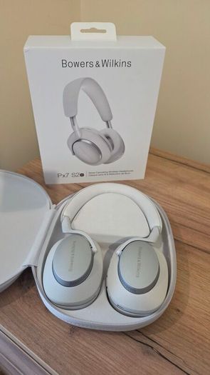 Bowers & Wilkins PX7 S2e Over-Ear Noise-Canceling Wireless Headphones