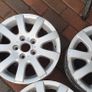 Genuine VW 15 inch alloys with new centre caps Image 4