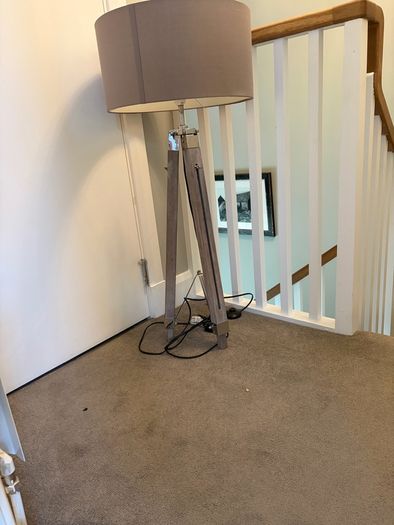 floor lamp