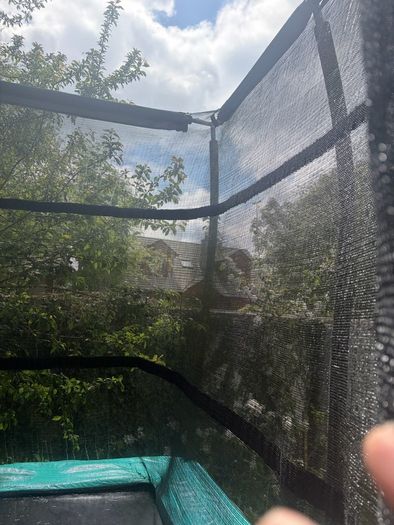 Trampoline