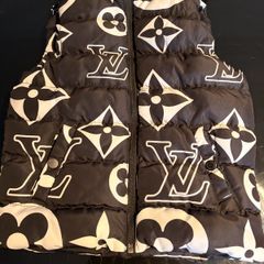 kids sleeveless jacket