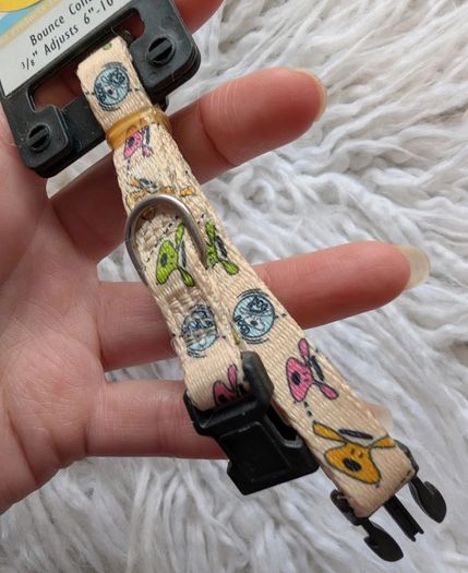 Small dog collar. New.