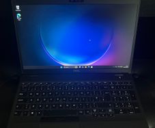 Dell Latitude 5501 Laptop i5/16GB/256SSD/FHD